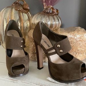 Faux Suede Platform Peep-Toe Heels